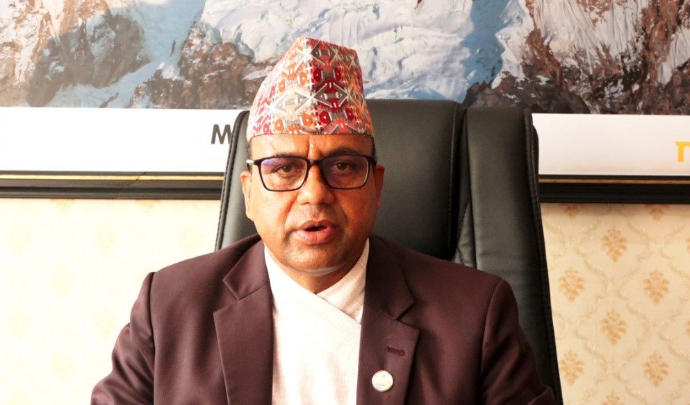 नेपाल एयरलाइन्स व्यवस्थापन कमजोरीकै कारण घाटामा : मन्त्री पाण्डे